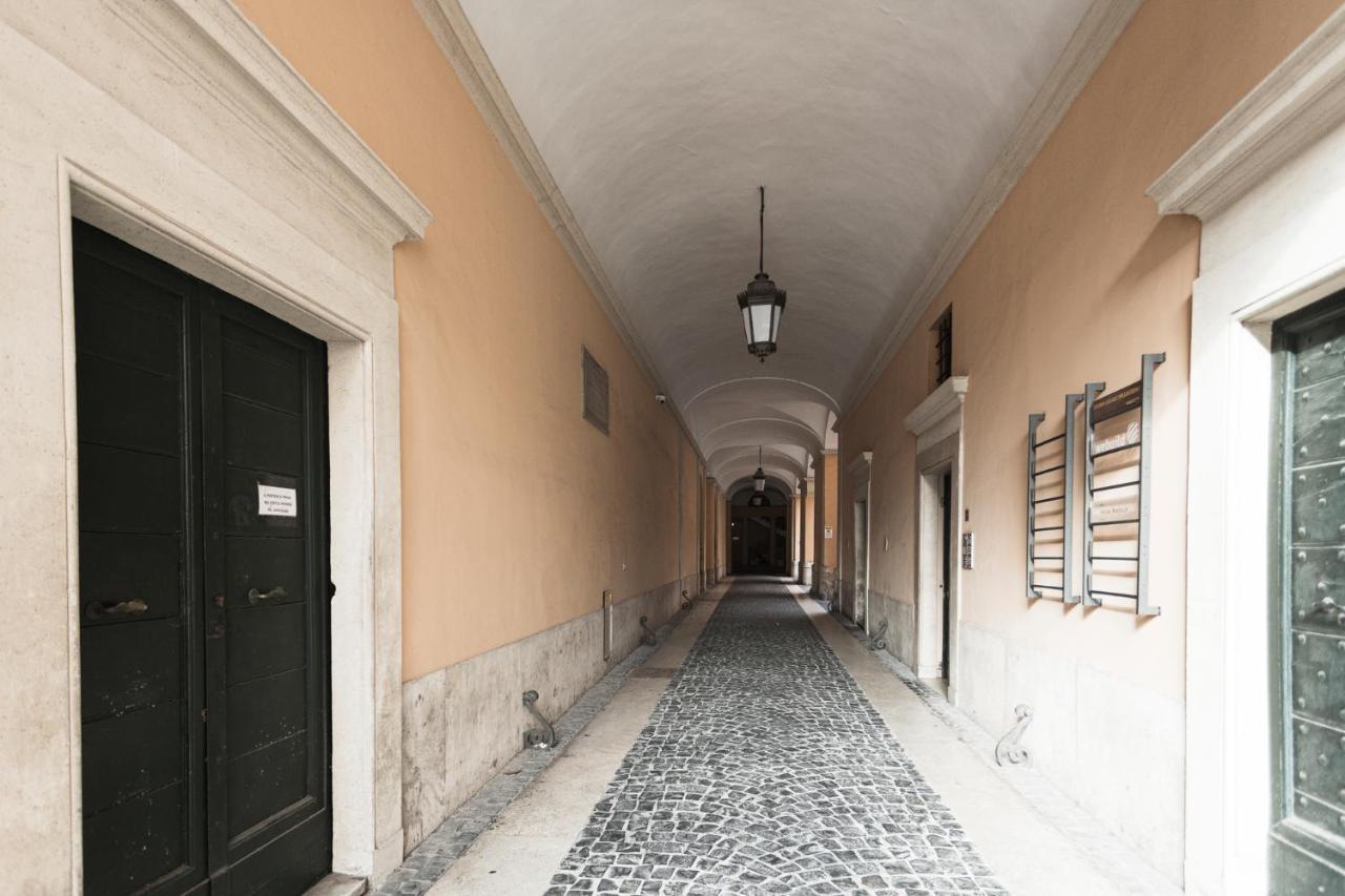 Easytopstay - Piazza Venezia Charming Penthouse — Foto 1
